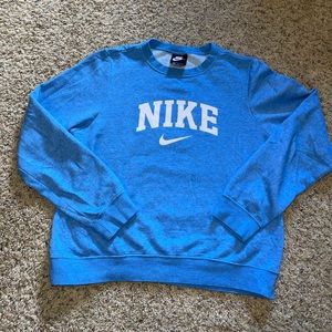 Nike Women’s Crewneck | Medium | Blue